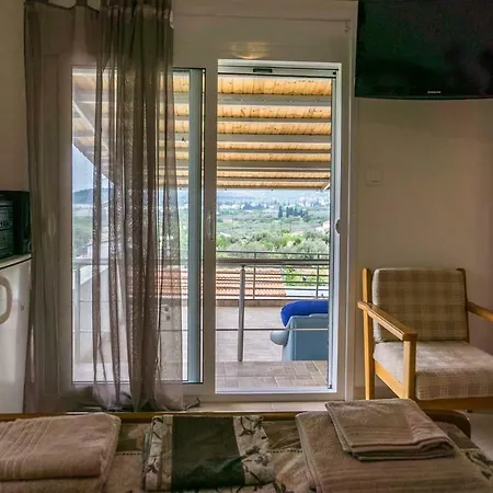 Fotini Epavlis Casa de Férias *
