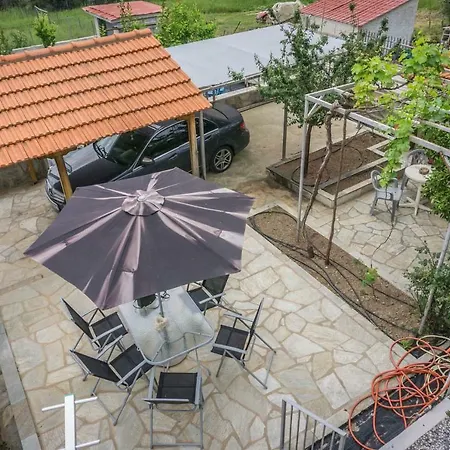 Fotini Epavlis בית נופש *
